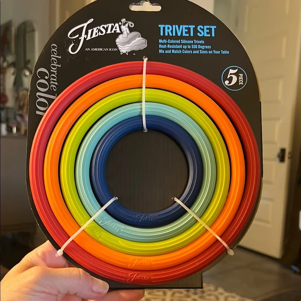 Fiesta Multi-Colored Silicone Trivet Set - Picture 1 of 9